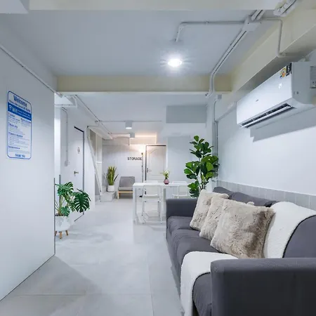 Petchaburi22 Apartments Next To Platinum Mall Bangkok Exterior photo